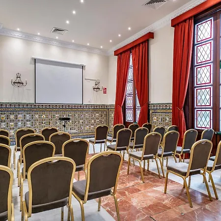 فينتشي لا رابيدا فندق 4*